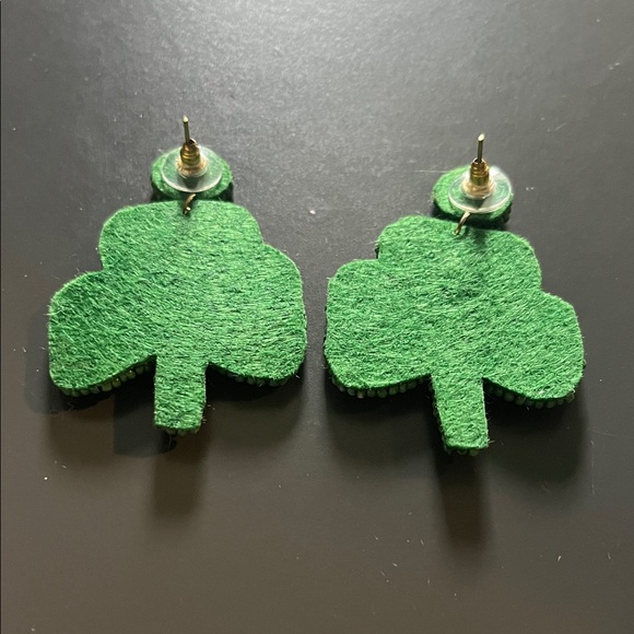 St. Patrick's Day Beaded Shamrock Earrings - Picture 3 of 3